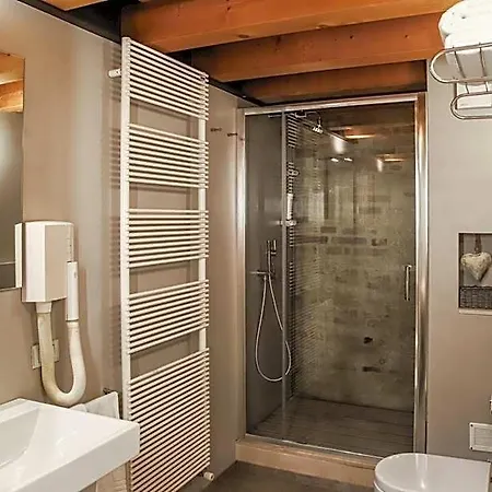 Bed and Breakfast Ponte Dante 4*